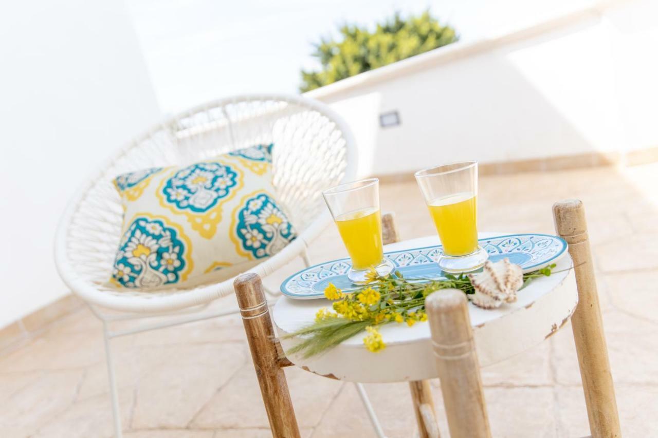 Hotel Oro Blu Torre Suda Zewnętrze zdjęcie